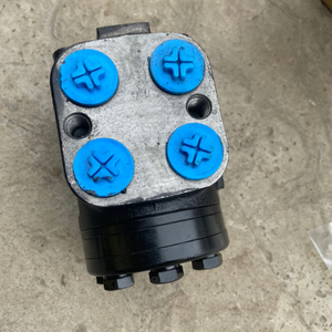 Hydraulic steering gear assembly