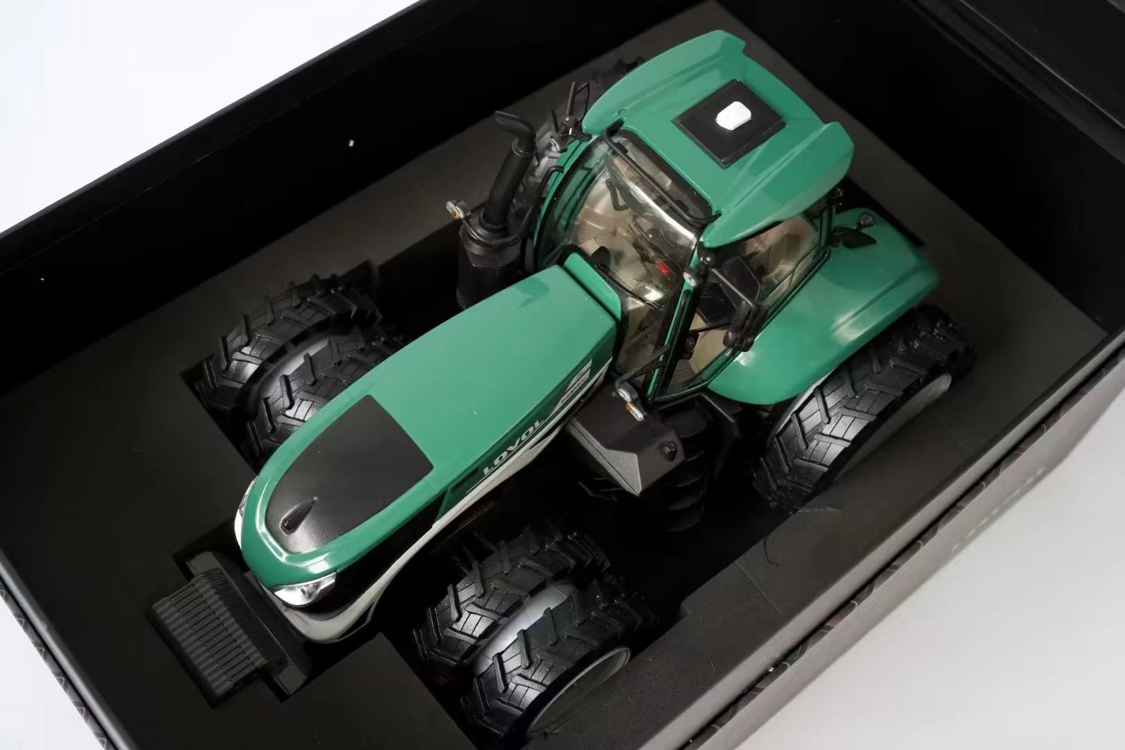Simulation tractor model